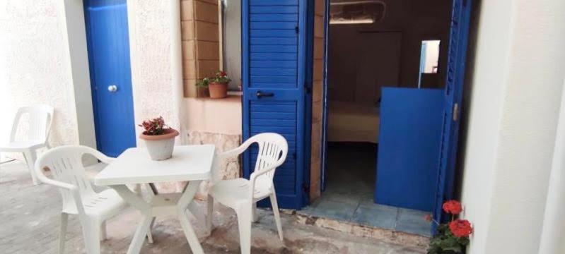 דירות מארטימו Punta San Simone מראה חיצוני תמונה